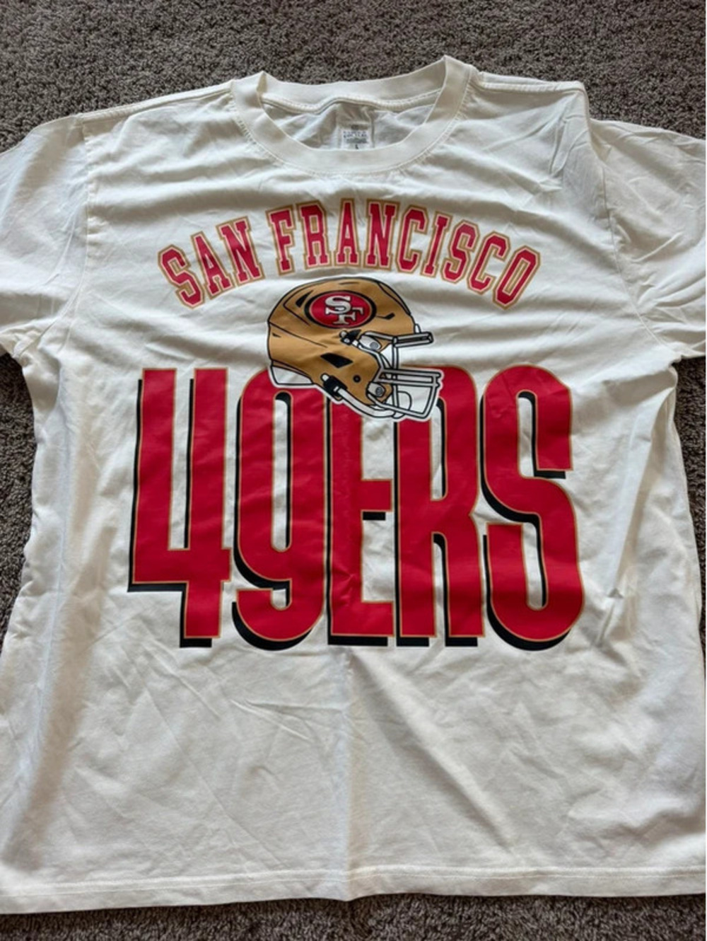 Gameday Couture San Francisco 49ers Graphic Tee